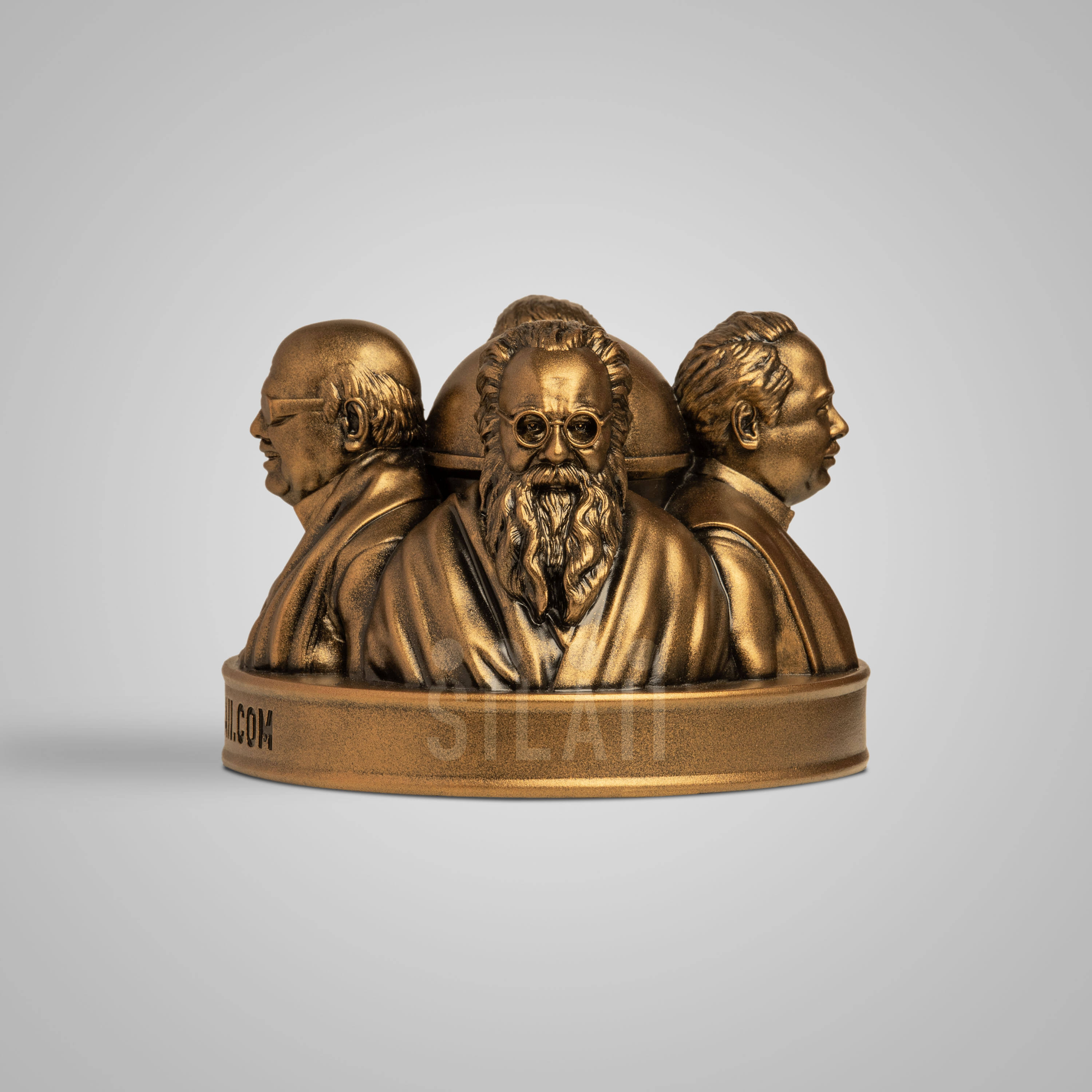 Front view of Dravidian leaders sculpture with prominent facial expressions and traditional clothing