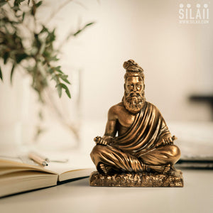 Thiruvalluvar Sculpture - 5" - Illam Thorum Valluvar